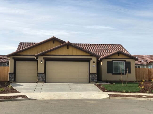 property at 1627 Marsh Ct