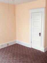 715 W Colorado Ave, Unit 2B in Colorado Springs, CO - Foto de edificio - Building Photo