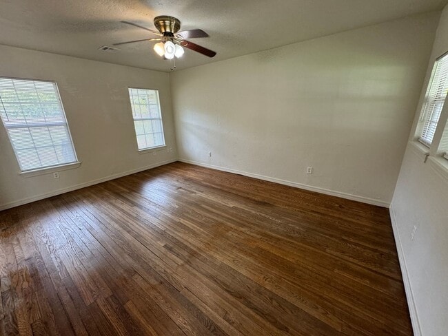 405 S Cook Ave in Norman, OK - Building Photo - Building Photo