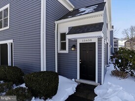 13650 Orchard Dr in Clifton, VA - Building Photo