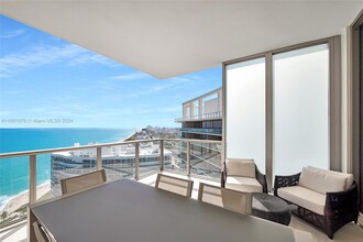 9703 Collins Ave in Bal Harbour, FL - Building Photo - Building Photo