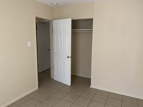 4240 Carolina St in Gary, IN - Building Photo - Building Photo