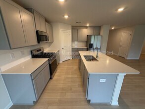 1784 Mallard Dr in Kernersville, NC - Building Photo - Building Photo