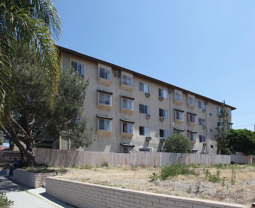 Park Place Apartments in San Diego, CA - Building Photo