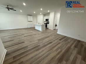 4340 Sloan Dr in Alexander, AR - Building Photo - Building Photo