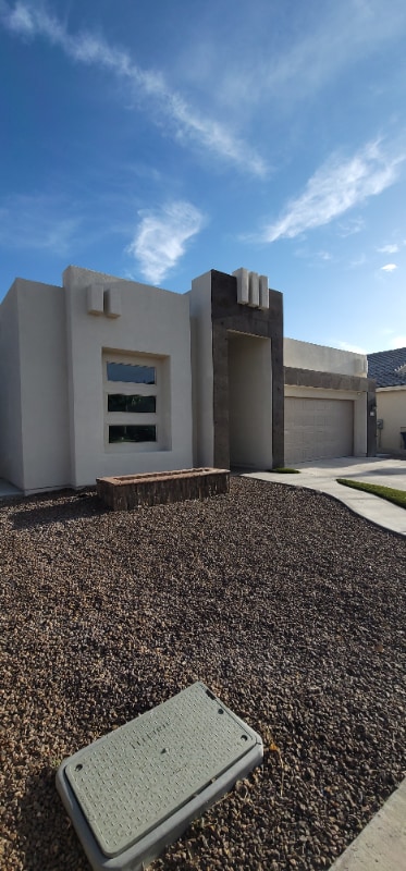 12604 Josie Tinajero Ave in El Paso, TX - Foto de edificio - Building Photo