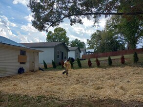 904 Drive D - A Dr in Knoxville, TN - Building Photo - Building Photo