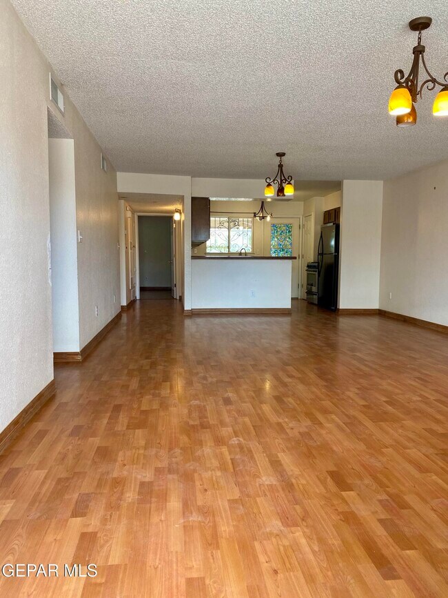 2205 King James Pl in El Paso, TX - Building Photo - Building Photo