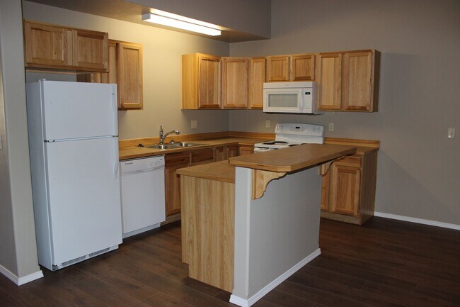 16671 Shaw Pine Ct in La Pine, OR - Building Photo - Building Photo