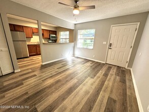 5448 101st St in Jacksonville, FL - Building Photo - Building Photo