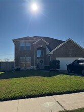 1110 Hector Ave in Pasadena, TX - Building Photo - Building Photo