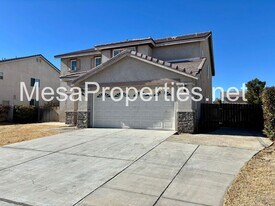 14640 Hondo Dr in Victorville, CA - Foto de edificio - Building Photo