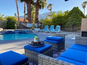 1479 E Francis Dr in Palm Springs, CA - Building Photo - Building Photo