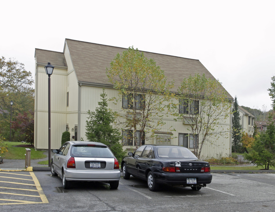 Old Yorktown Village in Yorktown Heights, NY - Building Photo