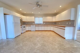 11 Lime St in Marblehead, MA - Building Photo - Building Photo