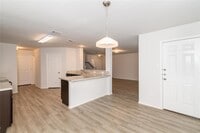 1237 Narrow Heights Dr photo'