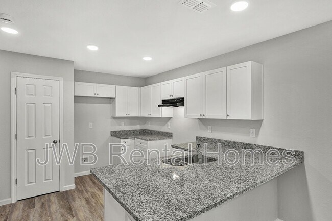 520 Odessa St in Jacksonville, FL - Building Photo - Building Photo