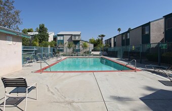 Bear Mountain Village in Arvin, CA - Building Photo - Building Photo