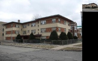 8001 S Hermitage Ave Apartments