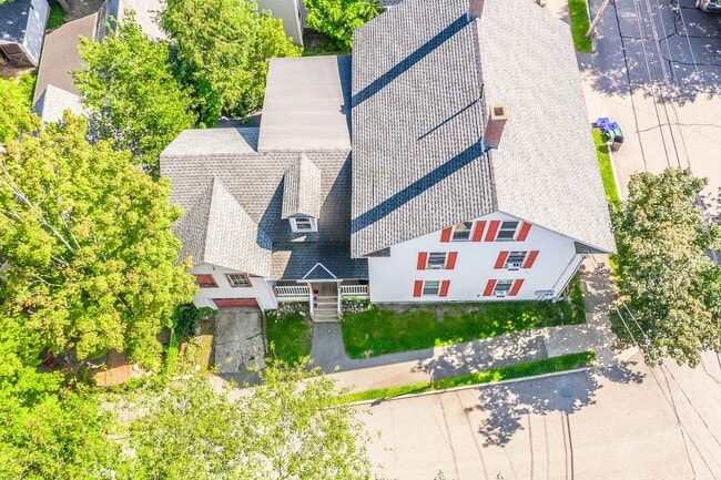 76 Rumford Street in Concord, NH - Building Photo - Building Photo