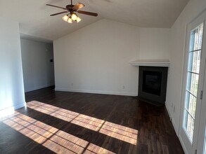 3128 S Overhill Ave in Springfield, MO - Building Photo - Building Photo