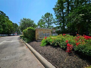 6106 Spruce Bough Ct in Humble, TX - Building Photo - Building Photo