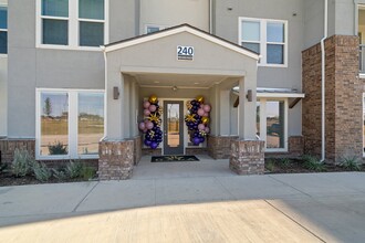 Gala at Waxahachie in Waxahachie, TX - Foto de edificio - Building Photo