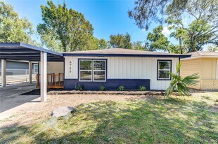 6725 Madrid St in Houston, TX - Building Photo