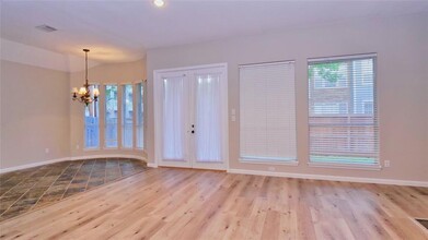 16110 Craigshire Ct in Spring, TX - Building Photo - Building Photo