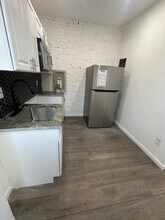 2713 W Glenwood Ave-Unit -2nd Floor Apartment for rent in Philadelphia, PA - Building Photo - Building Photo