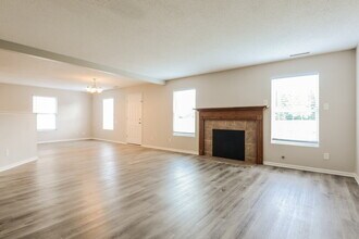 7763 Amadeus Dr in Indianapolis, IN - Building Photo - Building Photo