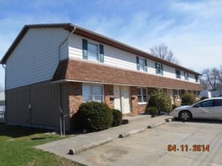 306 N Oak St in Effingham, IL - Building Photo