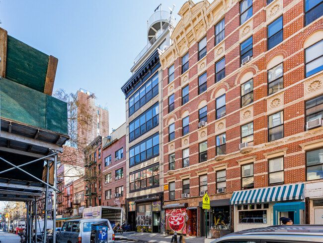 18 Orchard St in New York, NY - Building Photo - Building Photo