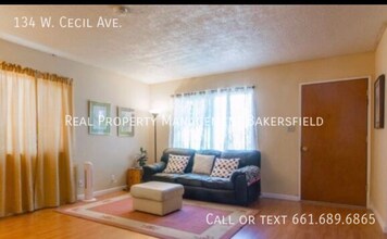 134 W Cecil Ave in Delano, CA - Building Photo - Building Photo