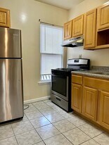 318 16th Ave, Unit 2L in Newark, NJ - Building Photo