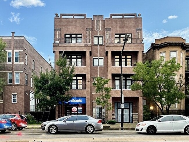 property at 3806 N Ashland Ave