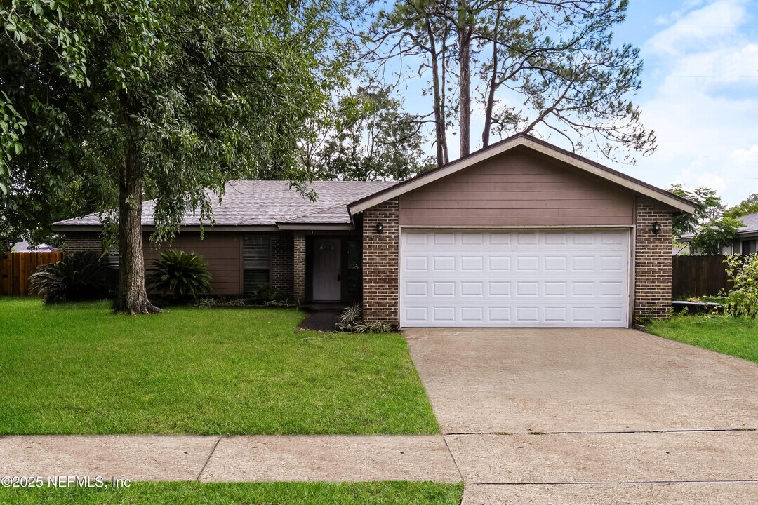 3842 Olympic Ln in Jacksonville, FL - Building Photo