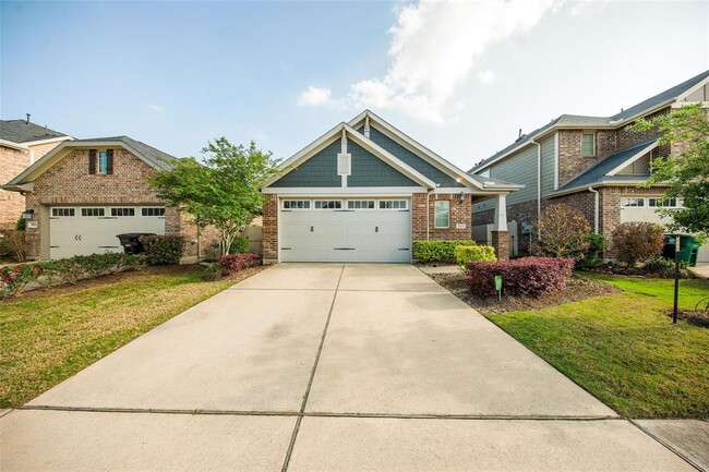 property at 1613 Summer City Dr