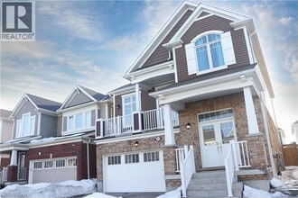 31 Sofitel Dr in Kitchener, ON - Building Photo - Building Photo