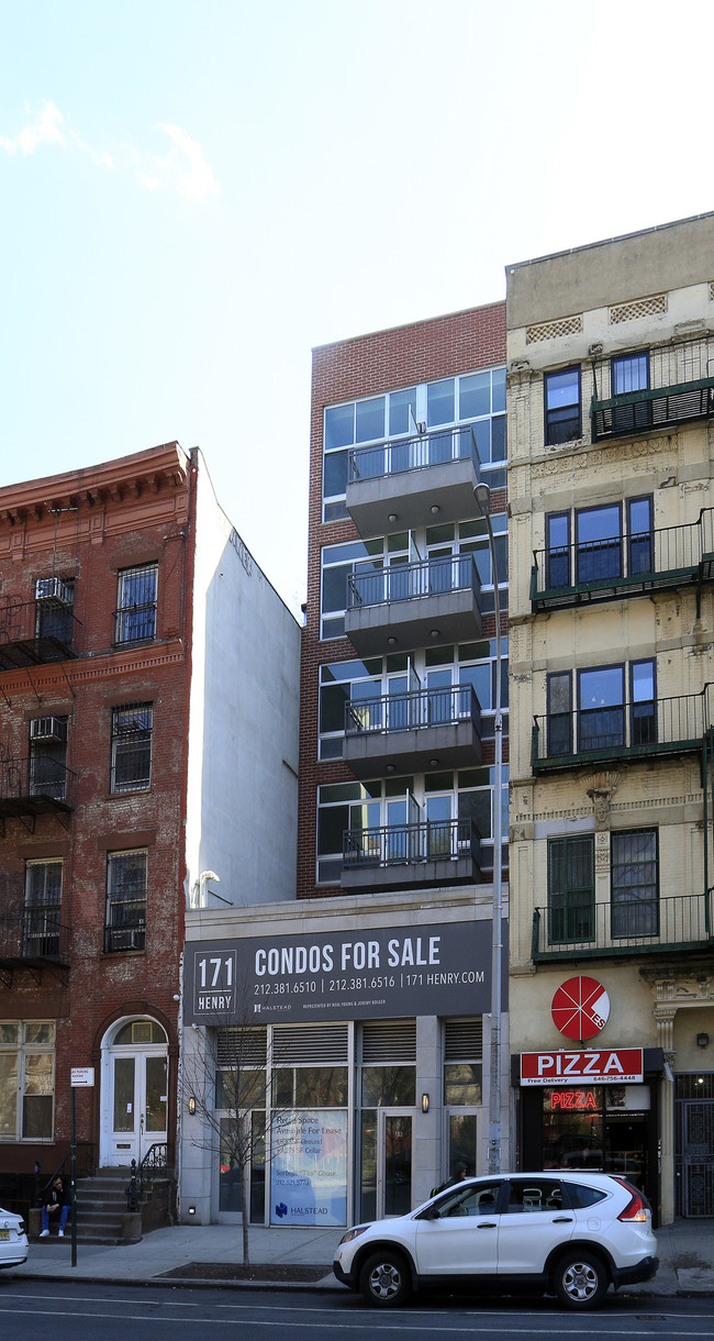 171 Henry St in New York, NY - Foto de edificio - Building Photo