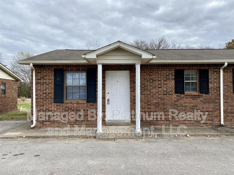 8-408 Thompsonville Ln in Oak Grove, KY - Building Photo