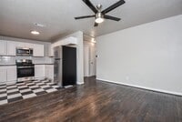 3615 Dennis St photo'