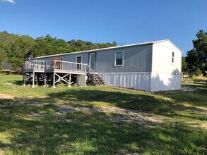 419 Kings Dr in Canyon Lake, TX - Building Photo - Building Photo
