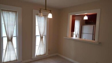 316 1/2 E 7th Street Unit in Georgetown, TX - Building Photo - Building Photo