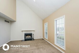 9322 Villa Fair Ct in Louisville, KY - Building Photo - Building Photo
