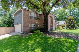 2416 Hedgeapple Dr in Arlington, TX - Building Photo - Building Photo