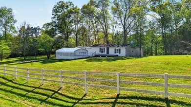 155 Bradford Ln in Chickamauga, GA - Building Photo - Building Photo