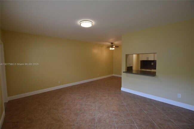 2915 Plunkett St in Hollywood, FL - Building Photo - Building Photo