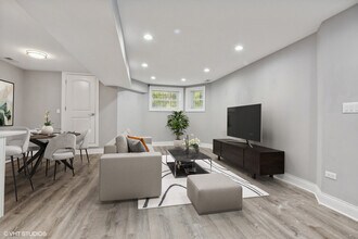 1947 N Humboldt Blvd in Chicago, IL - Building Photo - Building Photo