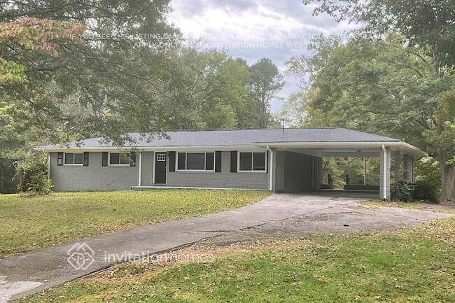 property at 944 Betty Dr